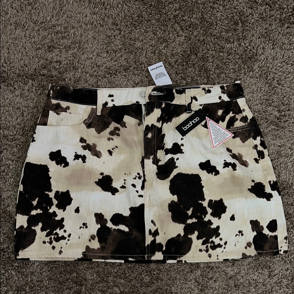Boohoo Brown Cream Patterned Mini Skirt